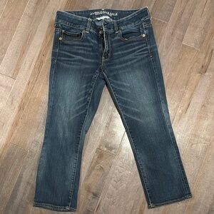 American Eagle Women's capri Jeans